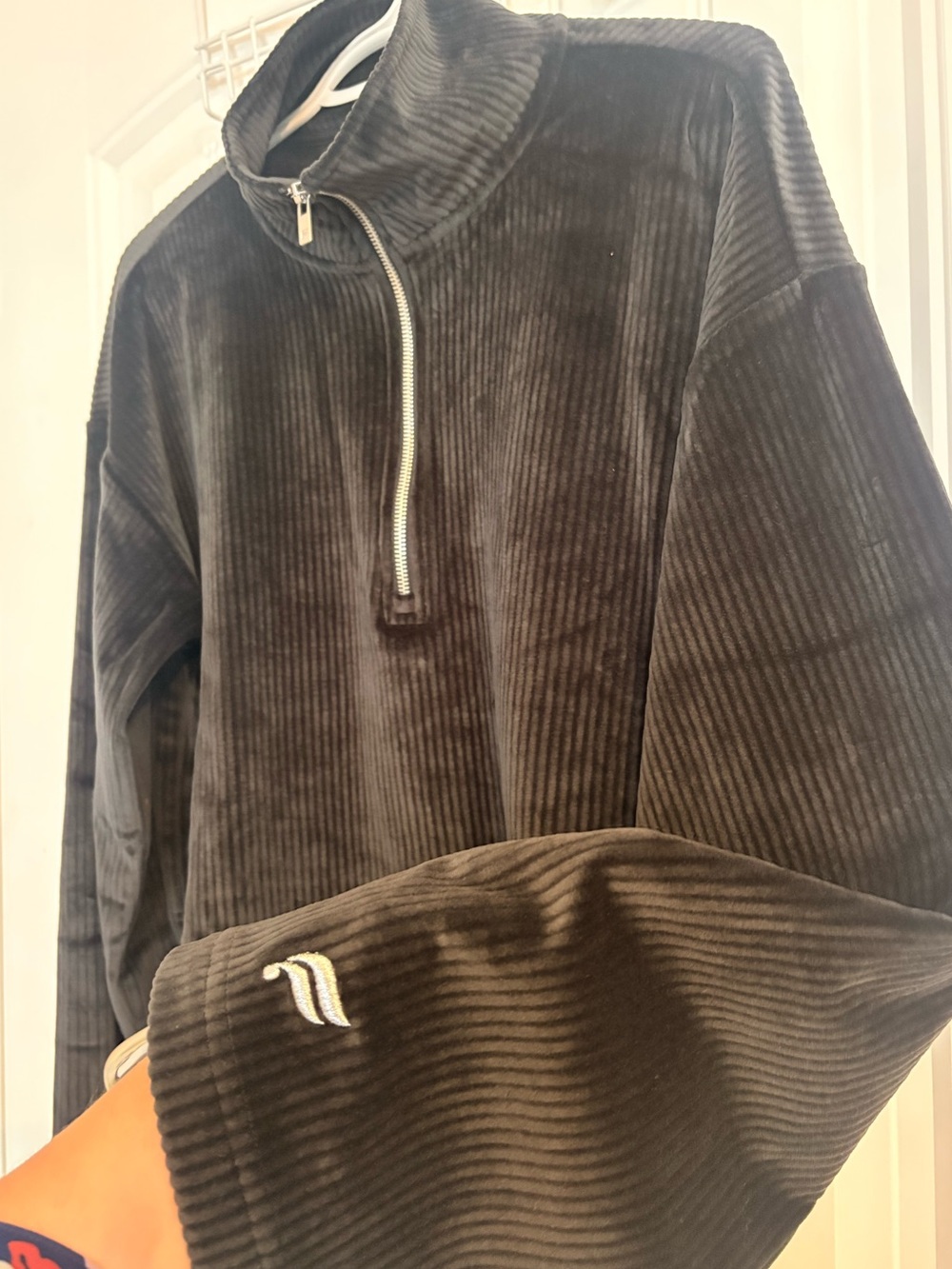 NWT Fabletics Plush Ribbed Half-Zip Pullover - Black - Medium